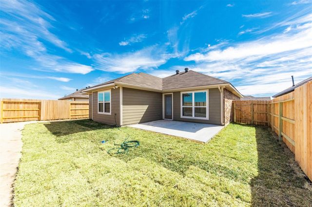 8220 N Tourmaline Way, La Marque, TX 77591
