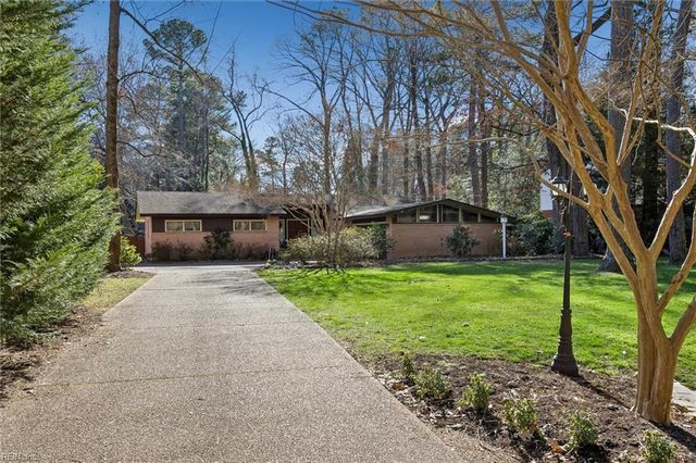 106 Cove CRES, Yorktown, VA 23692