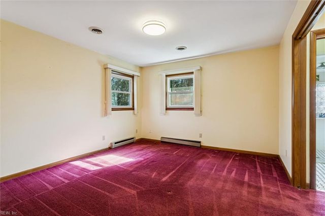 106 Cove CRES, Yorktown, VA 23692