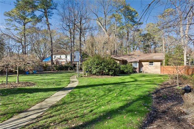 106 Cove CRES, Yorktown, VA 23692