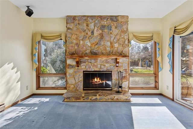 106 Cove CRES, Yorktown, VA 23692