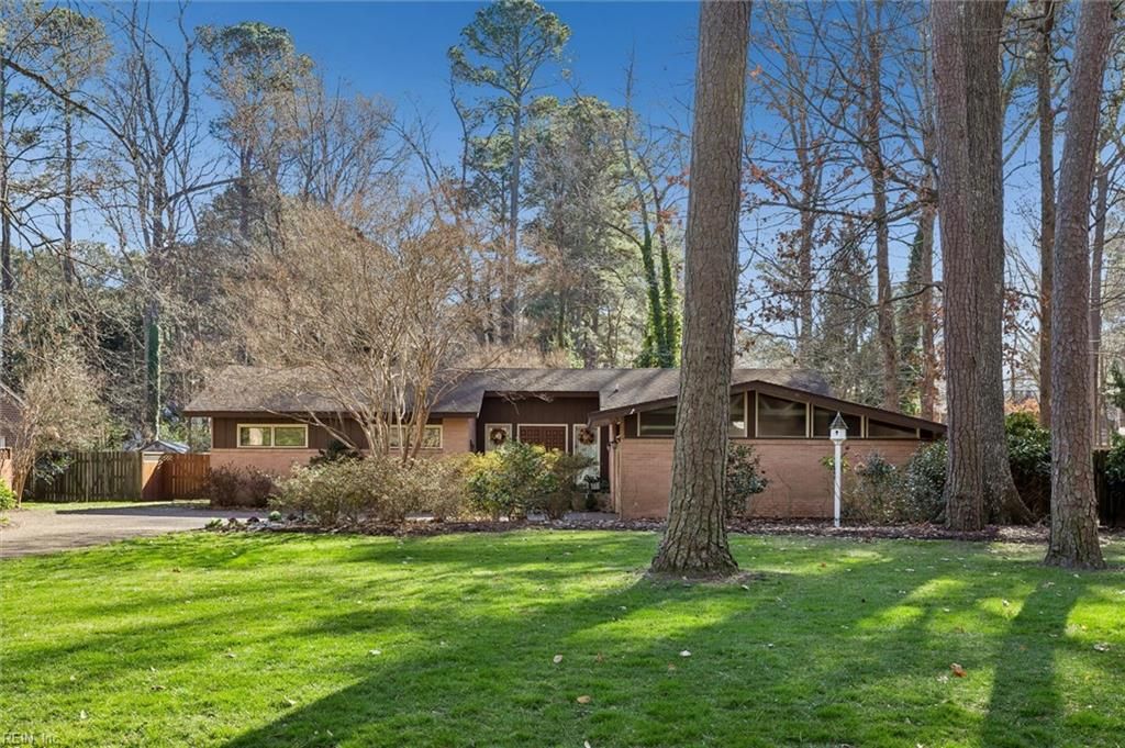 106 Cove CRES, Yorktown, VA 23692