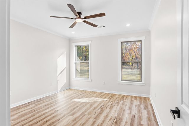 504 Madeleine, Austin, AR 72007