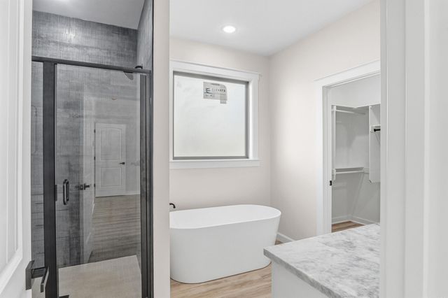 504 Madeleine, Austin, AR 72007