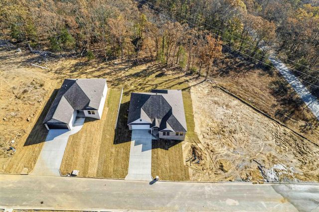 504 Madeleine, Austin, AR 72007