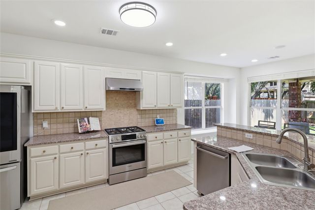 3207 Misty Oaks WAY, Round Rock, TX 78665