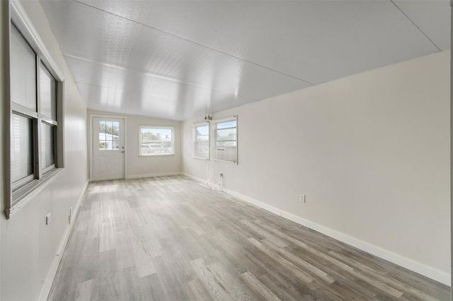 7897 SE Swan Avenue, Hobe Sound, FL 33455