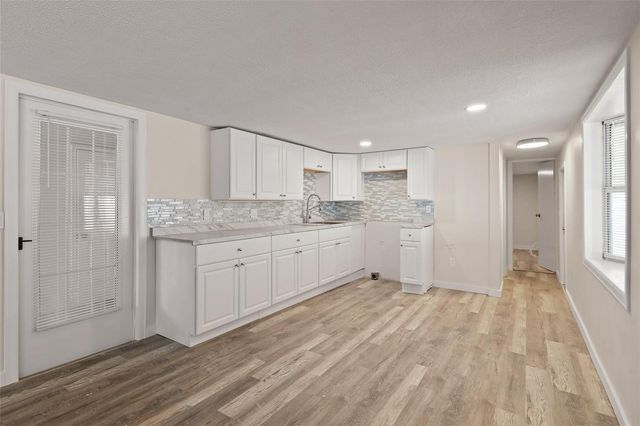 7897 SE Swan Avenue, Hobe Sound, FL 33455