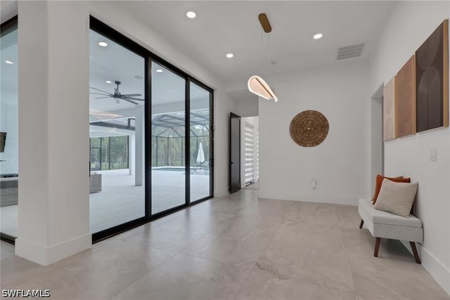 634 19th ST SW, Naples, FL 34117