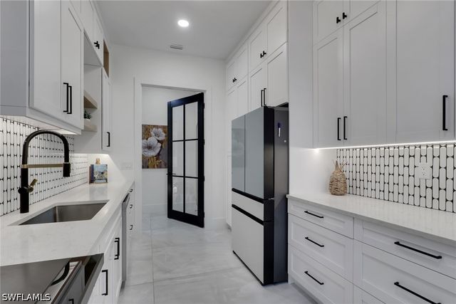 634 19th ST SW, Naples, FL 34117