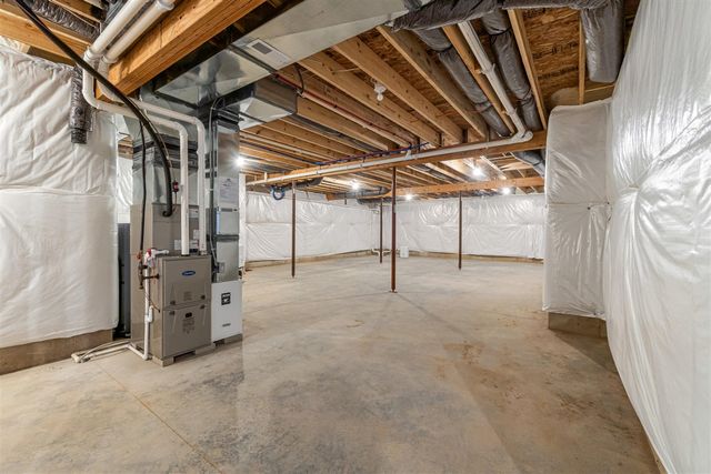 5033 Ikram Oaks Drive, Jackson, MI 49201