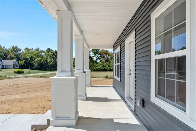 5033 Ikram Oaks Drive, Jackson, MI 49201