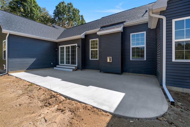 5033 Ikram Oaks Drive, Jackson, MI 49201