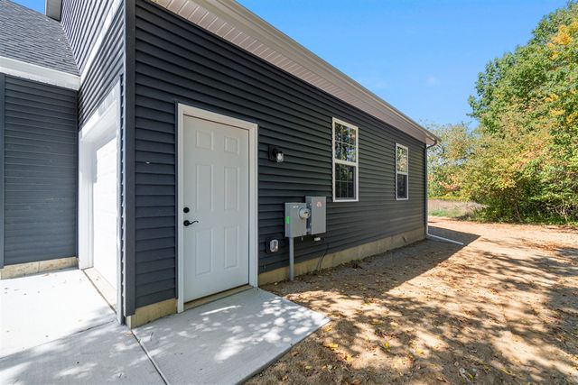 5033 Ikram Oaks Drive, Jackson, MI 49201