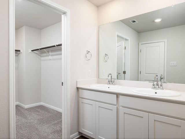 185 Texas Agate DR 2, Kyle, TX 78640