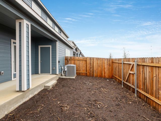 185 Texas Agate DR 2, Kyle, TX 78640