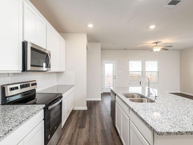 185 Texas Agate DR 2, Kyle, TX 78640