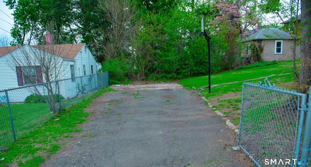 273 Palm Street, Hartford, CT 06112