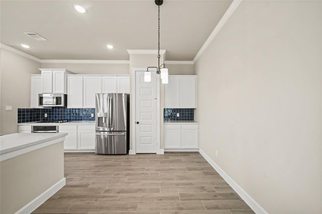 11422 Galway Grove Drive, Houston, TX 77047