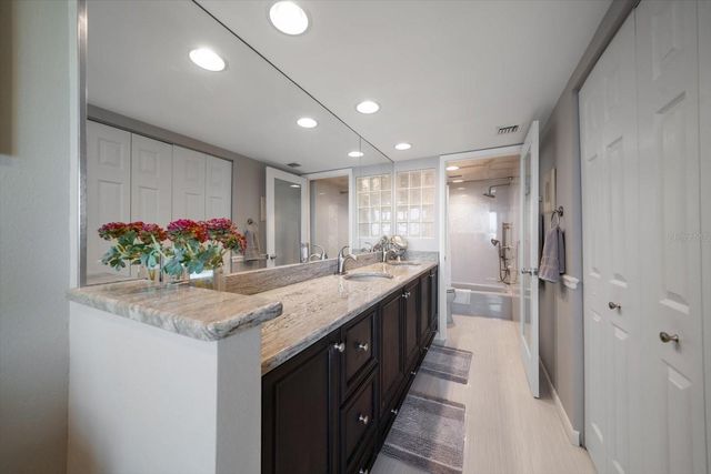 7600 BAYSHORE DRIVE 204, Treasure Island, FL 33706