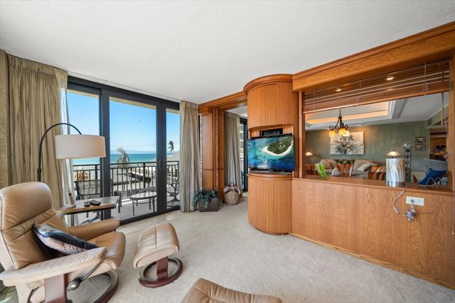 7600 BAYSHORE DRIVE 204, Treasure Island, FL 33706