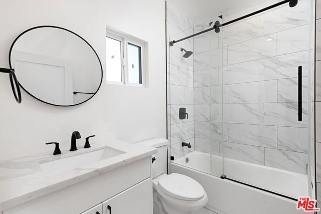 6266 Etiwanda Avenue 18254, Los Angeles, CA 91335
