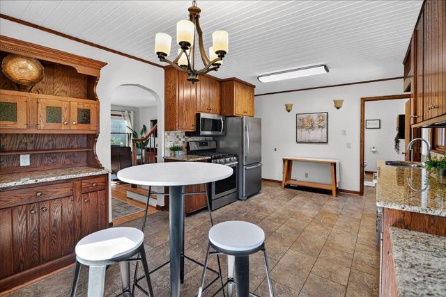 613 Main Street, Oregon, WI 53575