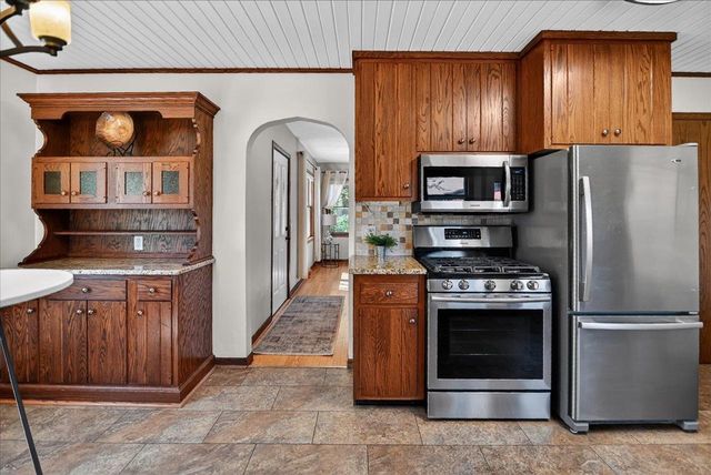 613 Main Street, Oregon, WI 53575
