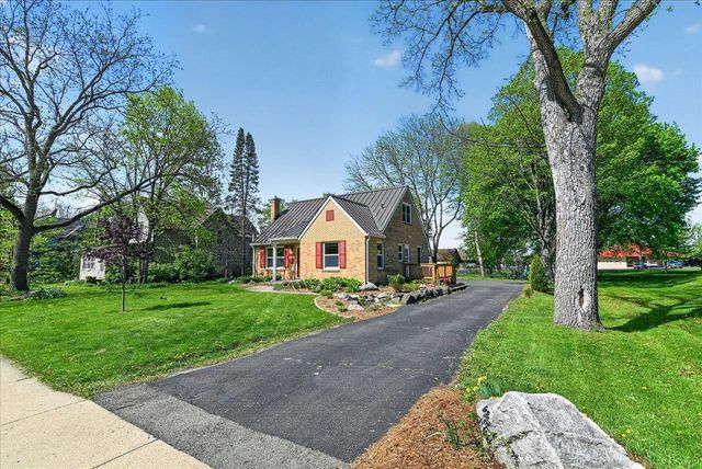 613 Main Street, Oregon, WI 53575