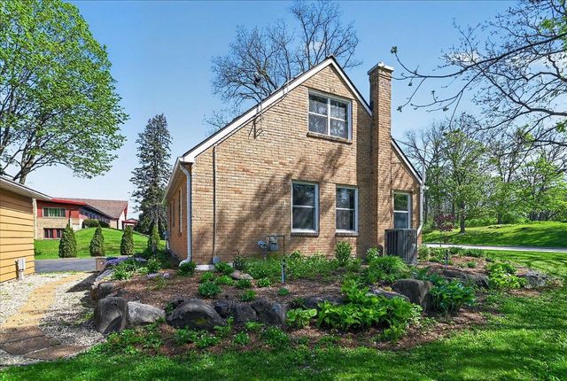 613 Main Street, Oregon, WI 53575