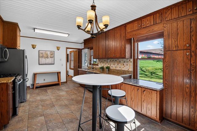 613 Main Street, Oregon, WI 53575