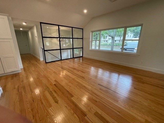 11 Madeline Rd, Falmouth, MA 02536