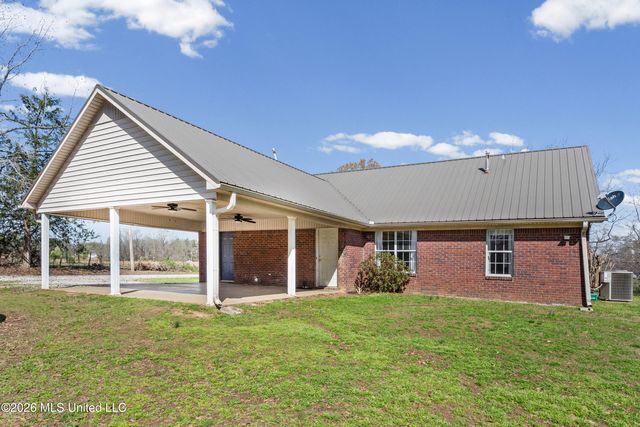 116 Stone Road, Potts Camp, MS 38659