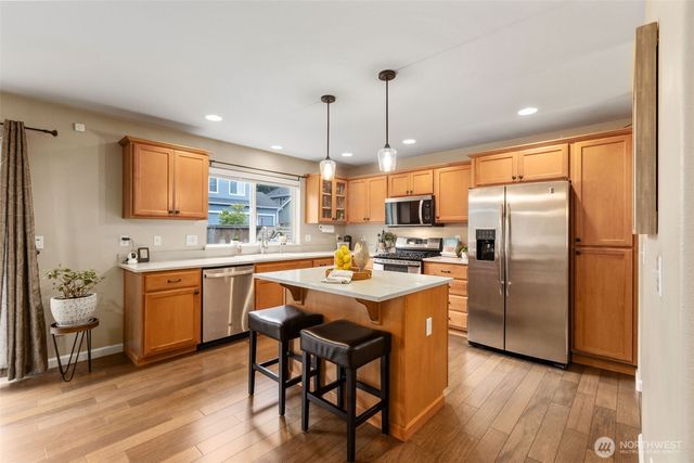 20025 SE 260th Place, Covington, WA 98042