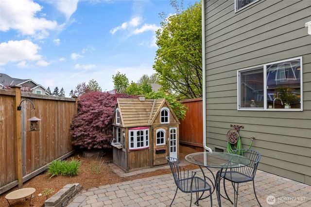 20025 SE 260th Place, Covington, WA 98042