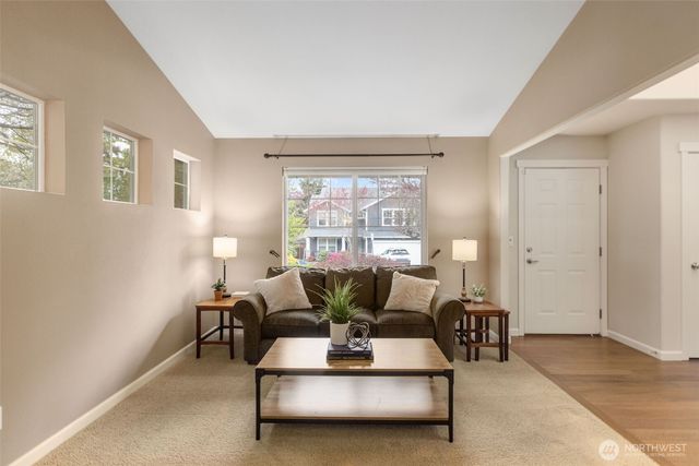 20025 SE 260th Place, Covington, WA 98042