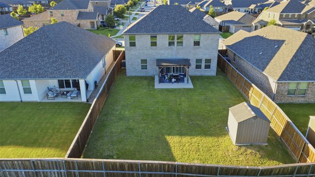 10529 Smiths Bend Road, Fort Worth, TX 76126