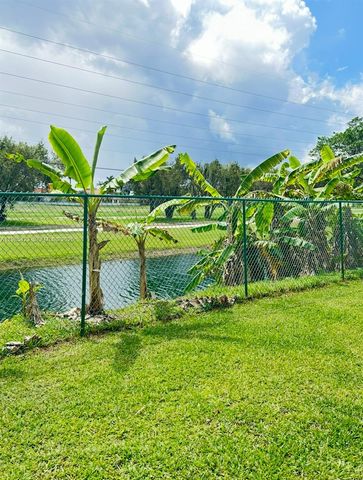 1958 SE 23rd Ct, Homestead, FL 33035