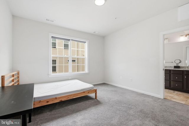 4757 CHEROKEE ST, College Park, MD 20740