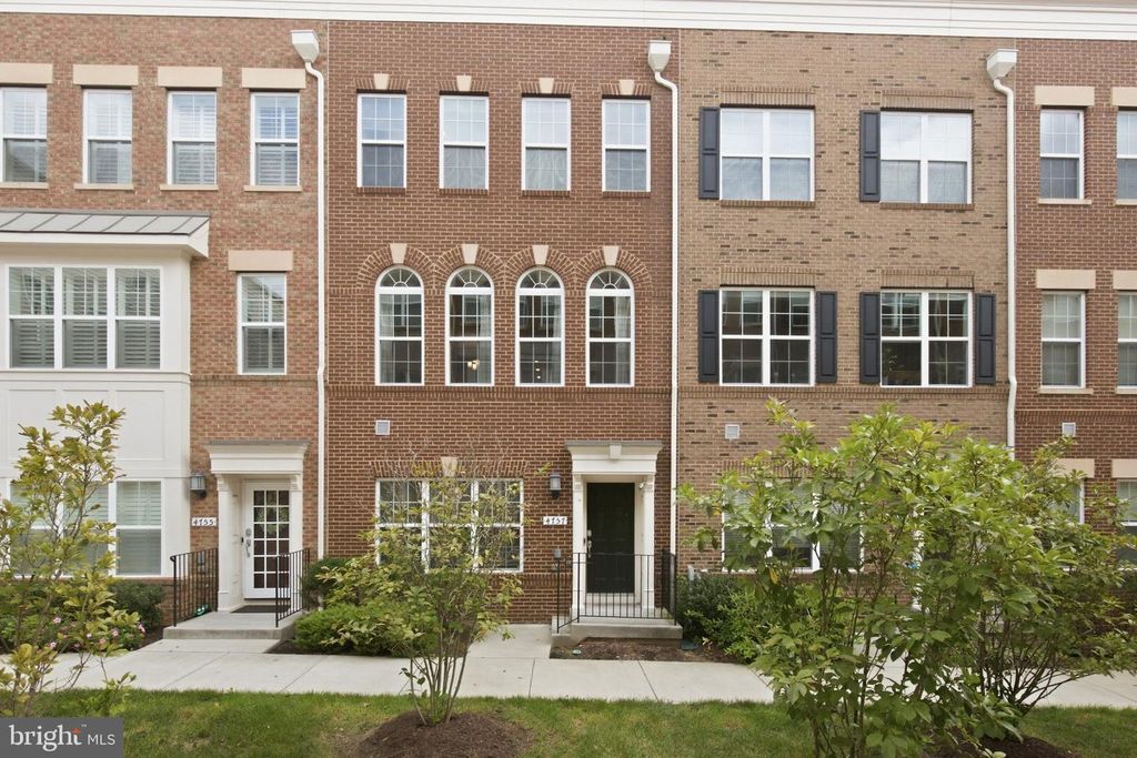 4757 CHEROKEE ST, College Park, MD 20740