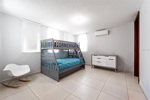 15 Via Naranjales 15 VIA NARANJALES LAS NUBES HACIENDA DE SAN JOSE, Caguas, PR 00727