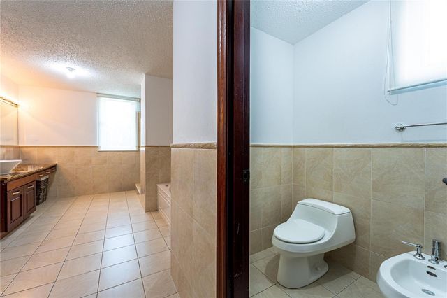 15 Via Naranjales 15 VIA NARANJALES LAS NUBES HACIENDA DE SAN JOSE, Caguas, PR 00727