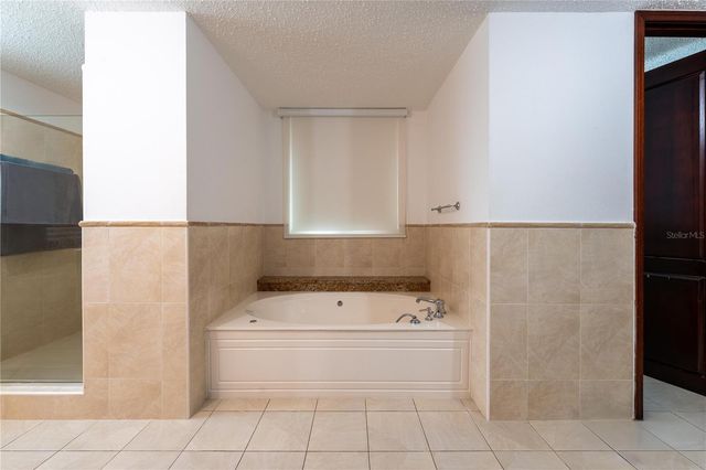 15 Via Naranjales 15 VIA NARANJALES LAS NUBES HACIENDA DE SAN JOSE, Caguas, PR 00727