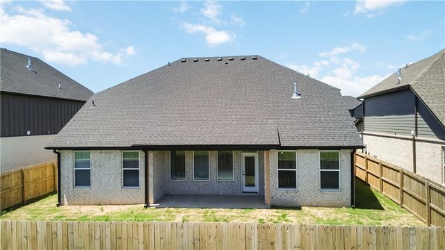 1840 Momi Street, Centerton, AR 72719