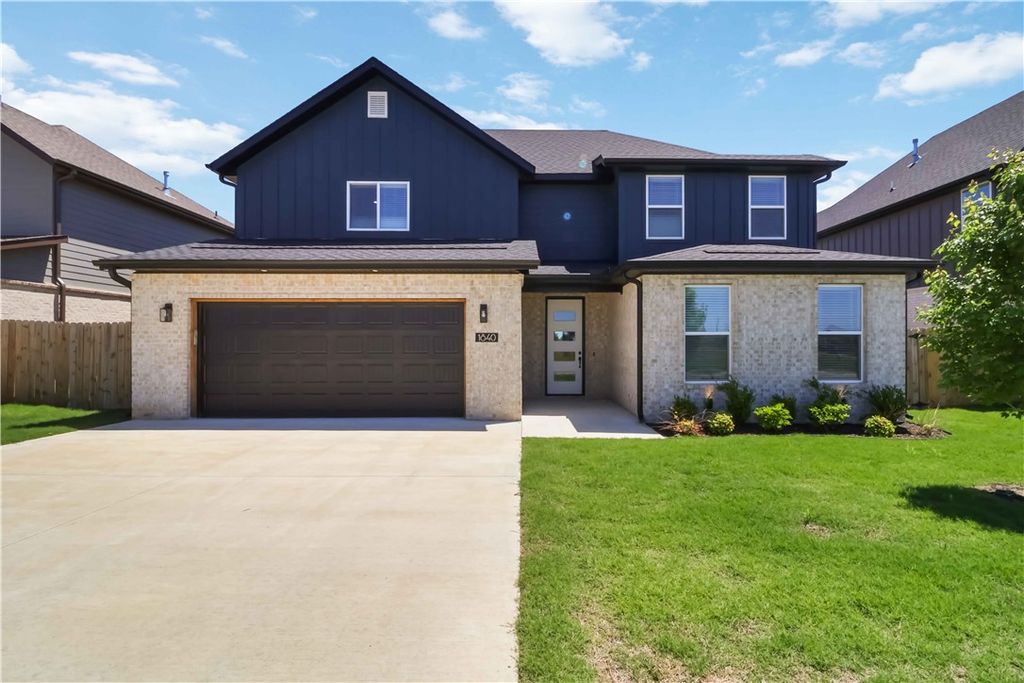1840 Momi Street, Centerton, AR 72719