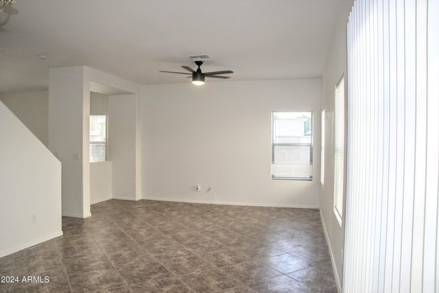 9527 N 82ND Lane, Peoria, AZ 85345