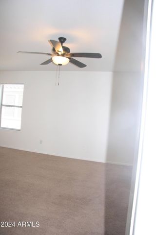 9527 N 82ND Lane, Peoria, AZ 85345