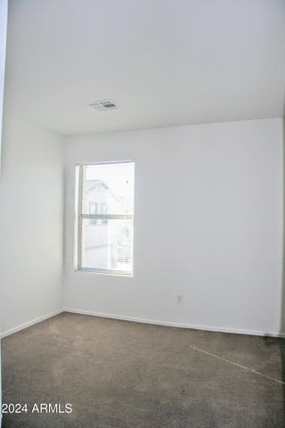 9527 N 82ND Lane, Peoria, AZ 85345