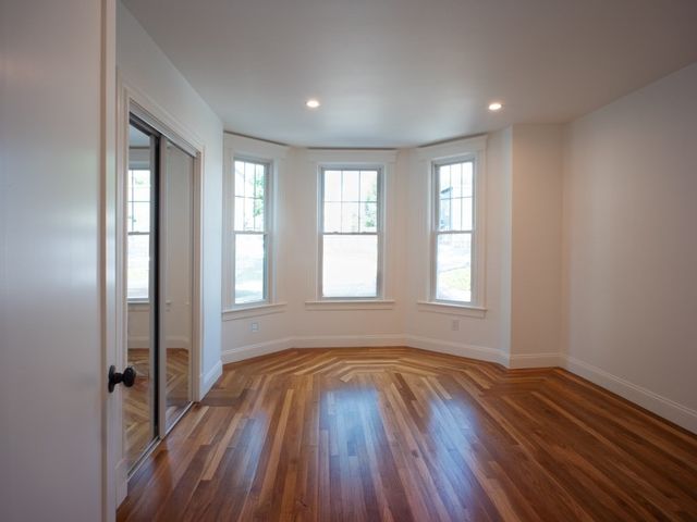 491 East 6th Street 1, Boston, MA 02127