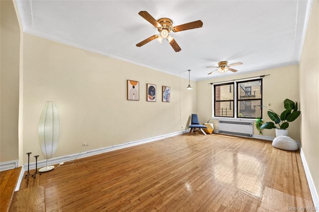 35-35 75th Street 522, Jackson Heights, NY 11372